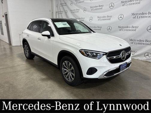 2025 Mercedes-Benz GLC 300 4MATIC