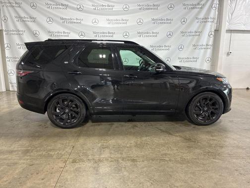 2021 Land Rover Discovery P360 S R-Dynamic