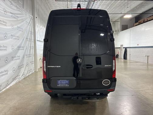 2025 Mercedes-Benz Sprinter 2500 Standard Roof