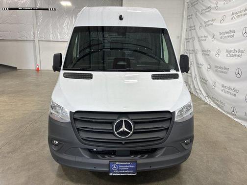 2025 Mercedes-Benz Sprinter 2500 High Roof