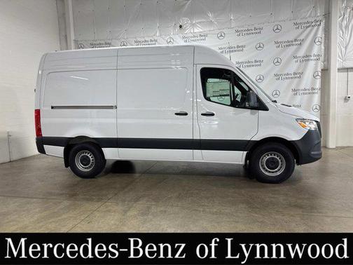 2025 Mercedes-Benz Sprinter 2500 High Roof