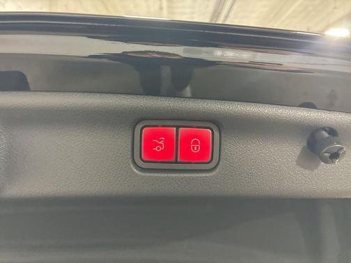 2023 Mercedes-Benz C-Class C 300 4MATIC