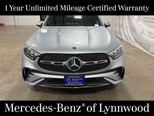 2025 Mercedes-Benz GLC 300 4MATIC