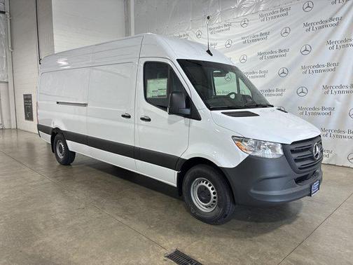 2025 Mercedes-Benz Sprinter 2500 High Roof