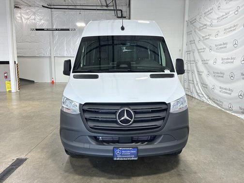 2025 Mercedes-Benz Sprinter 2500 High Roof