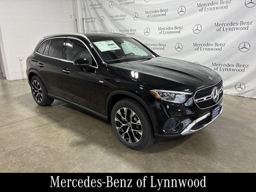 2025 Mercedes-Benz GLC 350e Base