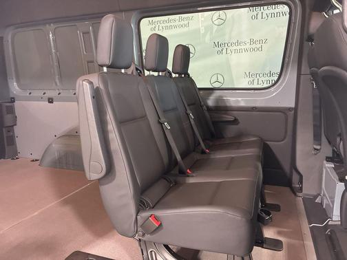 2025 Mercedes-Benz Sprinter 2500 Standard Roof