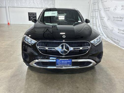 2025 Mercedes-Benz GLC 300 4MATIC