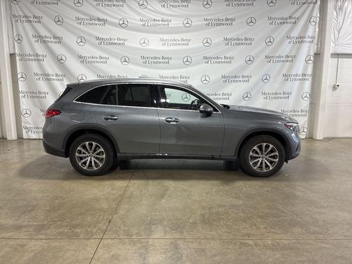 2023 Mercedes-Benz GLC 300 4MATIC
