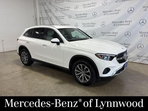 2025 Mercedes-Benz GLC 300 4MATIC