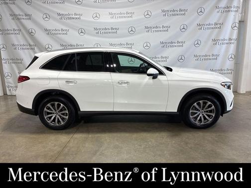 2025 Mercedes-Benz GLC 300 4MATIC