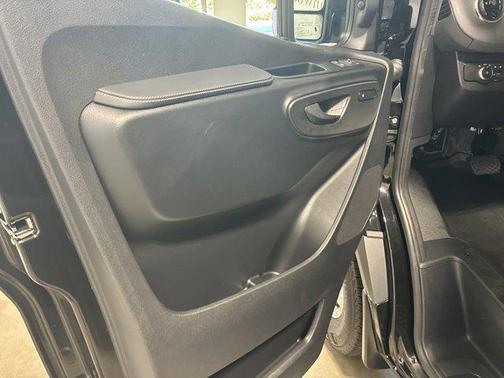 2025 Mercedes-Benz Sprinter 2500 High Roof