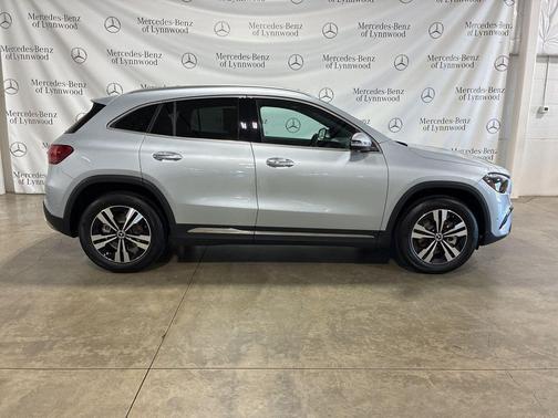 2025 Mercedes-Benz GLA 250 4MATIC