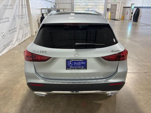 2025 Mercedes-Benz GLA 250 4MATIC