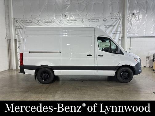 2025 Mercedes-Benz Sprinter 2500 Standard Roof