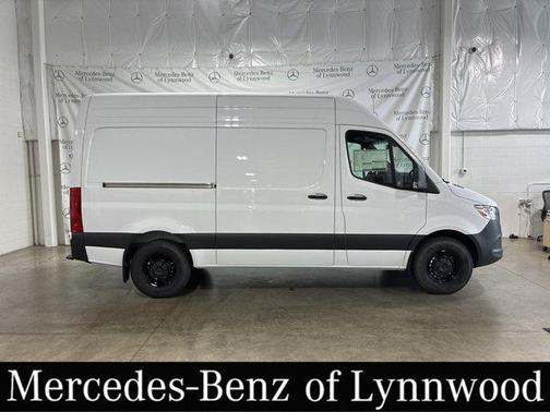 2025 Mercedes-Benz Sprinter 2500 High Roof