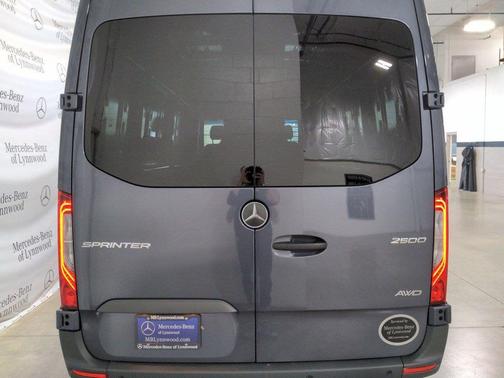 2025 Mercedes-Benz Sprinter 2500 High Roof