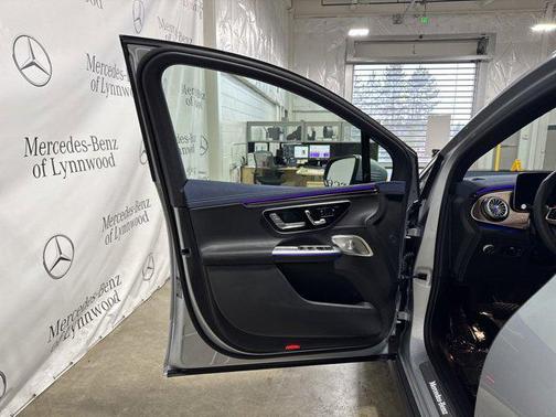 2025 Mercedes-Benz EQE 350 4MATIC