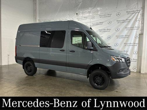 2025 Mercedes-Benz Sprinter 2500 High Roof