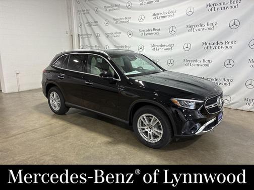 2026 Mercedes-Benz GLC 300 4MATIC