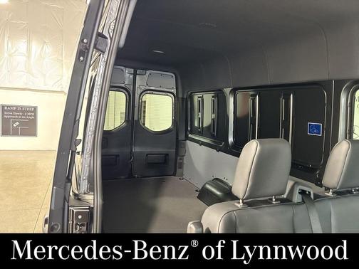 2025 Mercedes-Benz Sprinter 2500 High Roof