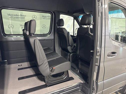 2025 Mercedes-Benz Sprinter 2500 High Roof