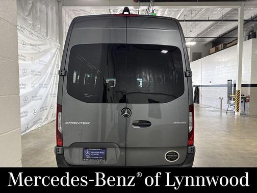 2025 Mercedes-Benz Sprinter 2500 High Roof