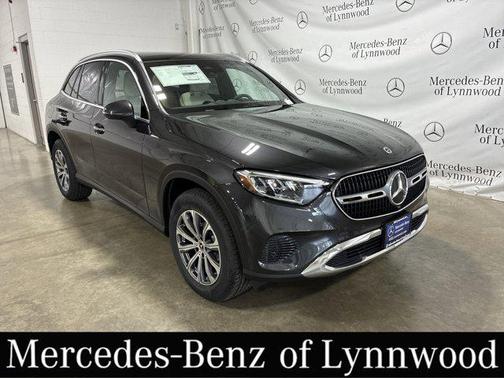 2025 Mercedes-Benz GLC 300 4MATIC