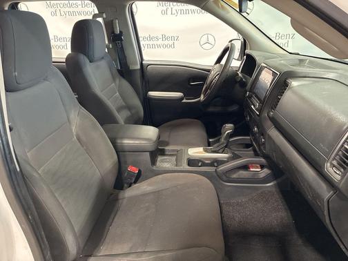 2022 Nissan Frontier S