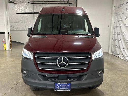 2025 Mercedes-Benz Sprinter 2500 High Roof