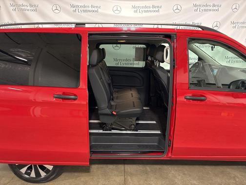 2023 Mercedes-Benz Metris Base