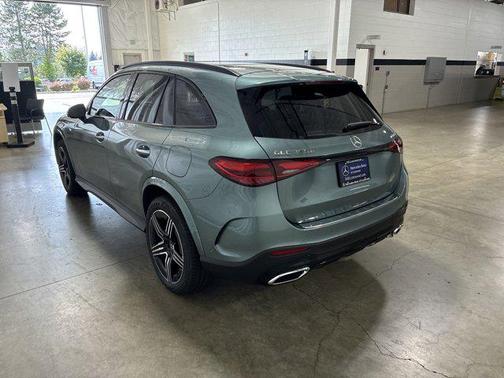 2025 Mercedes-Benz GLC 350e Base