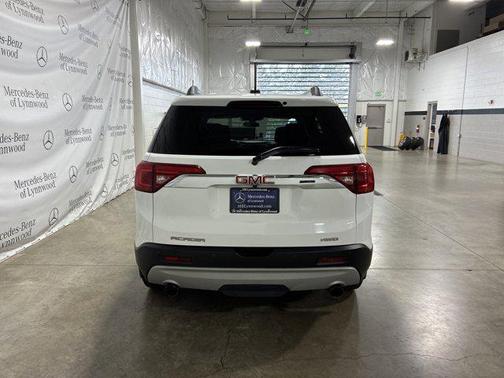 2019 GMC Acadia SLE-2