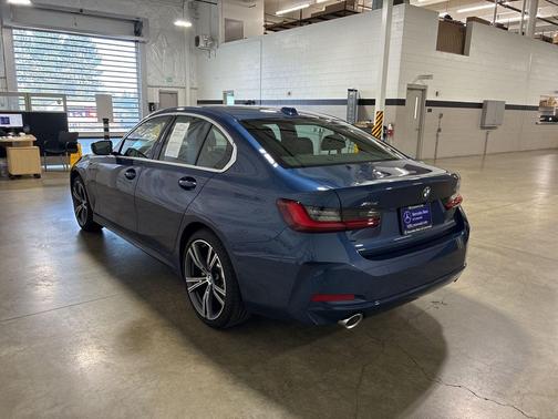 2024 BMW 330 xDrive