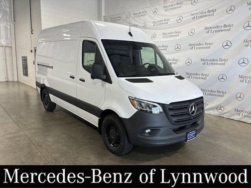 2025 Mercedes-Benz Sprinter 2500 High Roof