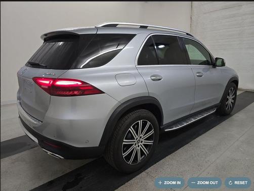 2025 Mercedes-Benz GLE 450e 4MATIC