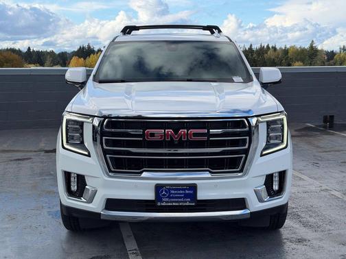 Summit White 2022 GMC Yukon SLT