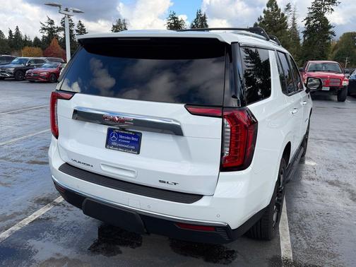 Summit White 2022 GMC Yukon SLT