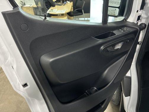2025 Mercedes-Benz Sprinter 2500 High Roof