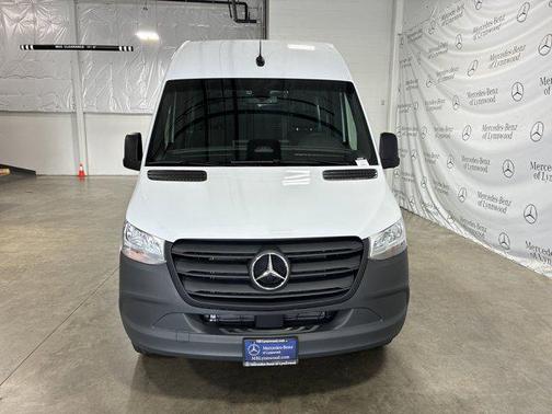 2025 Mercedes-Benz Sprinter 2500 High Roof