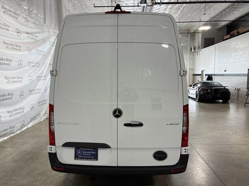 2025 Mercedes-Benz Sprinter 2500 High Roof