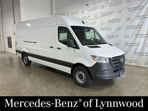 2025 Mercedes-Benz Sprinter 2500 High Roof