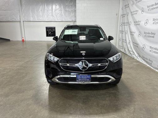2025 Mercedes-Benz GLC 350e Base