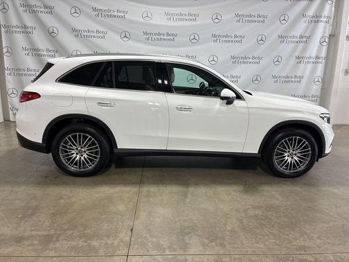 2024 Mercedes-Benz GLC 300 4MATIC