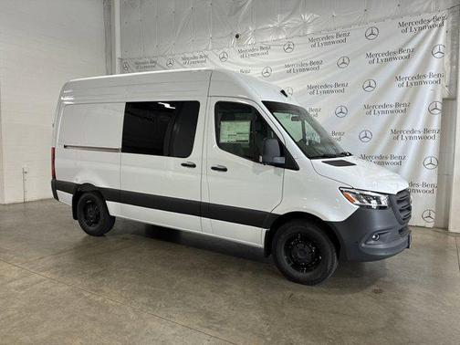 2025 Mercedes-Benz Sprinter 2500 High Roof