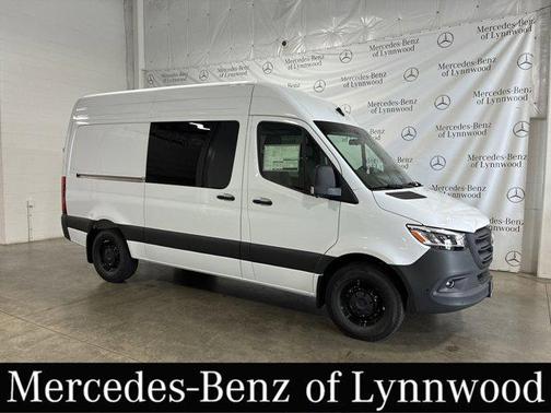 2025 Mercedes-Benz Sprinter 2500 High Roof