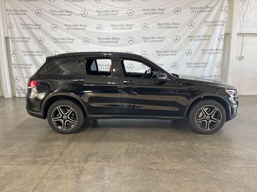 2022 Mercedes-Benz GLC 300 4MATIC