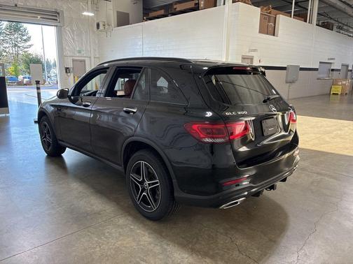 2022 Mercedes-Benz GLC 300 4MATIC