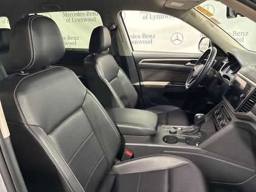 2021 Volkswagen Atlas 3.6L SE w/Technology
