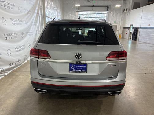 2021 Volkswagen Atlas 3.6L SE w/Technology